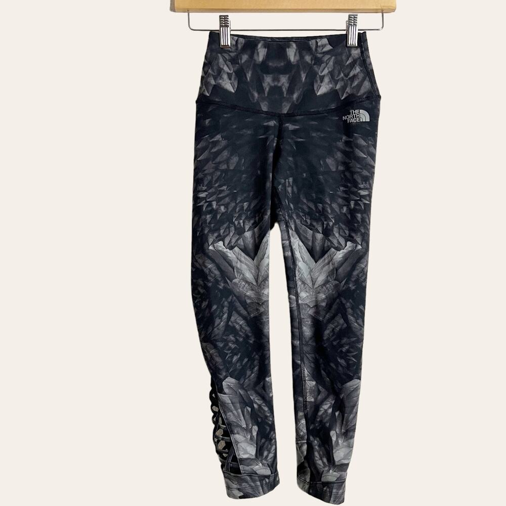 The North Face Flashdry Black Print High Waist Athletic Leggings Size XS